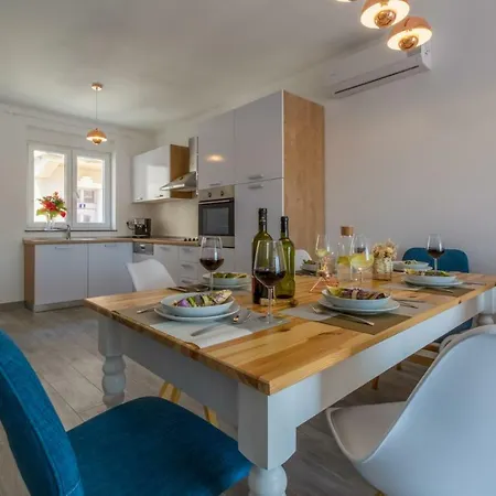 Gold Sea Apartman