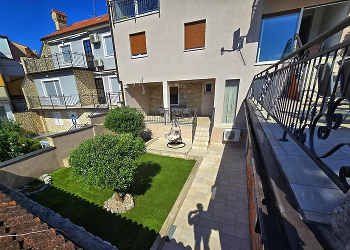 Gold Sea Apartament *